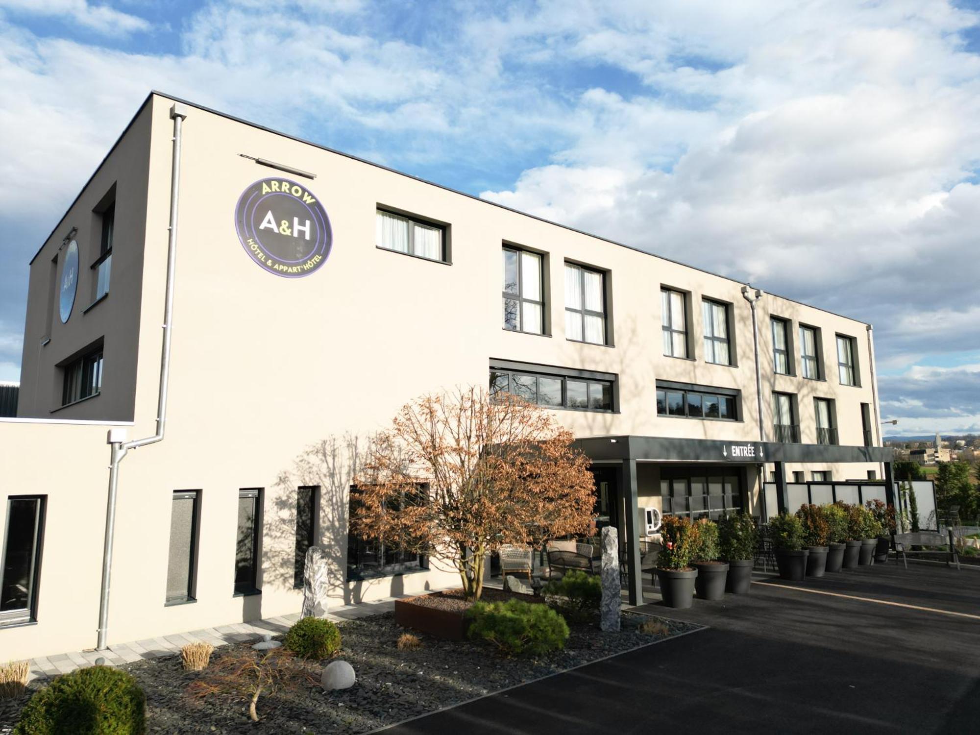 Arrow Hotel Hegenheim Exterior photo